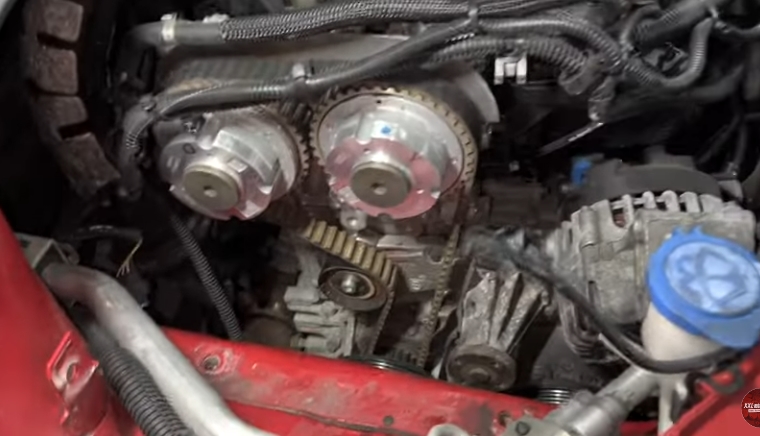 Zahnriemenwechsel Ford Focus 1.6 Benziner Anleitung